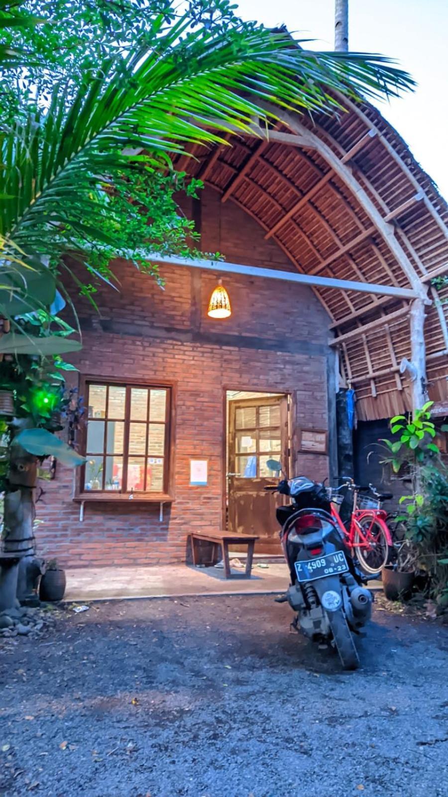 Coconut Tree Cottages Batukaras Ngoại thất bức ảnh
